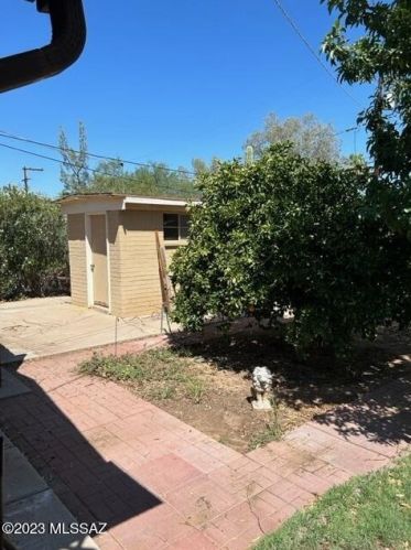 4813 Seneca St, Tucson AZ 85716-3205 exterior