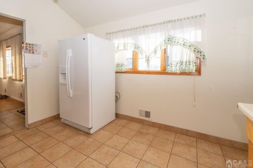 36 Frederick Pl, Old Bridge NJ 08857-2535 exterior