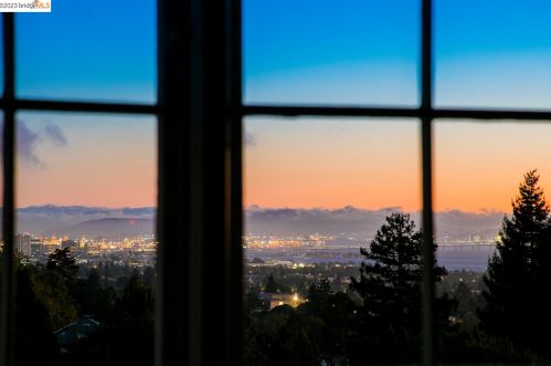 930 Shattuck Ave, Berkeley CA 94707-2401 exterior