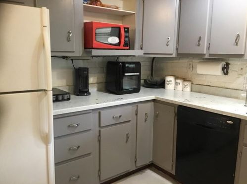 1869 Montour St, Moon Twp PA  15108-3059 exterior