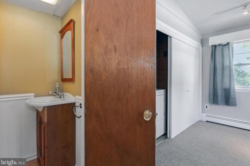 202 Cooke Ave, Manor PA 19036-1322 exterior