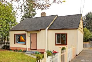 326 156 St, Seattle WA  98155-5705 exterior