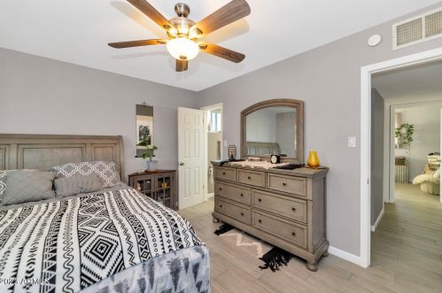 7208 21st Ave, Phoenix AZ  85021-7810 exterior