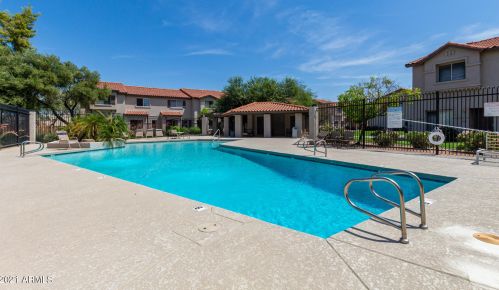 1961 Hartford St, Chandler AZ  85225-7082 exterior