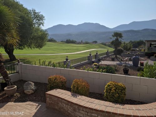 65450 Rolling Hills Dr, Tucson AZ 85739-3031 exterior