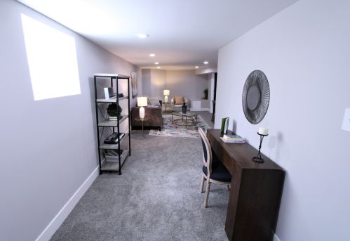 9249 Elizabeth St, Chicago IL 60620-3610 exterior