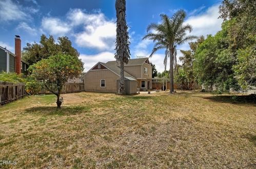 1111 Rivas Ln, Oxnard CA 93035-2748 exterior