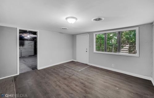 723 Matthews St, Gary IN 46406-1530 exterior