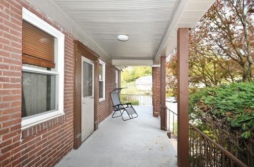 2231 Mcmonagle Ave, Pittsburgh, PA 15216-2736