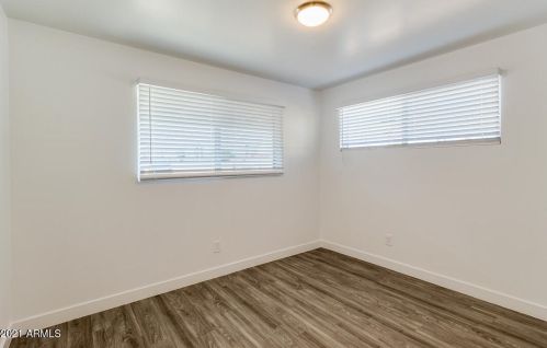 1707 18th St, Phoenix AZ 85022-3353 exterior