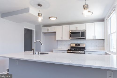 4435 Marple St, Philadelphia PA 19136-3702 exterior