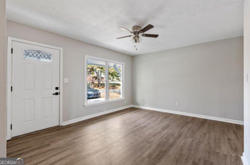 2050 Forrest Park Rd, Atlanta GA 30315-8637 exterior