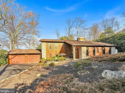 130 25th St, Primrose, PA 17901-3119