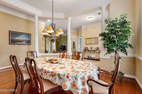 3 Meadowlawn Ln, Bluffton SC 29910-9538 exterior