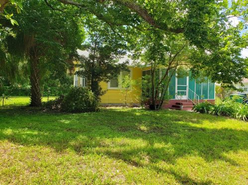 2219 Marconi St, Tampa, FL 33605-6149