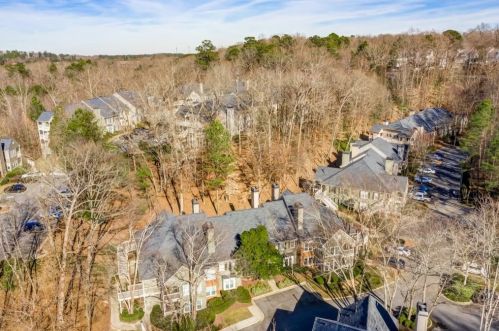 602 Bainbridge Dr, Atlanta, GA 30327-4265