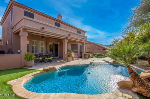 15426 4 Ave, Phoenix AZ 85041-3182 exterior