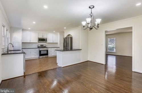 10409 Gainsborough Rd, Rockville MD 20854-2510 exterior