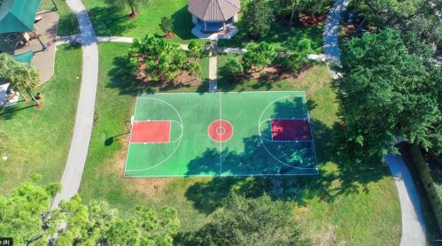 2632 41 St, Boca Raton FL 33434-2515 exterior