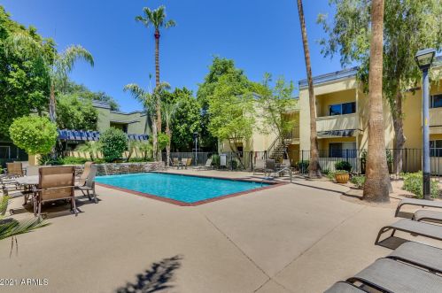 740 Elm St, Phoenix AZ 85013-2416 exterior