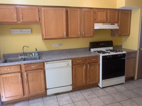 1414 55 St, Chicago IL 60632-4241 exterior