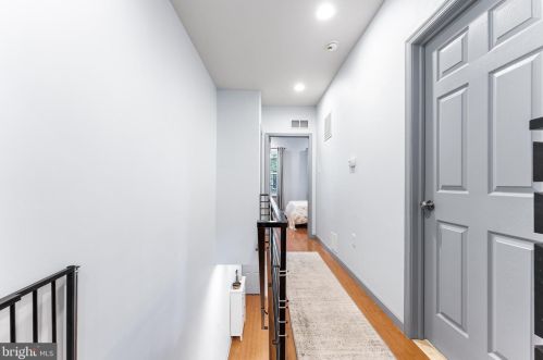 2238 Gerritt St, Philadelphia PA 19147-5821 exterior