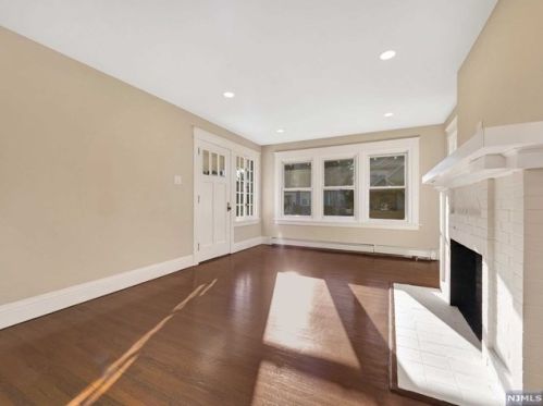 13 Hudson Ave, Maplewood NJ  07040-1506 exterior