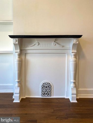 2051 Dickinson St, Philadelphia PA  19146-4515 exterior