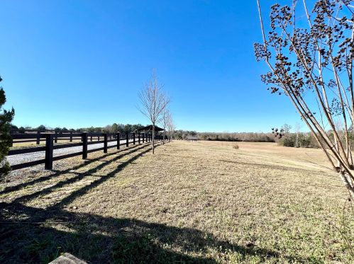 1069 Railroad Ave, Defuniak Springs FL  32433 exterior