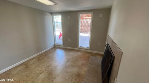4202 72nd Ln, Phoenix AZ  85033-3111 exterior