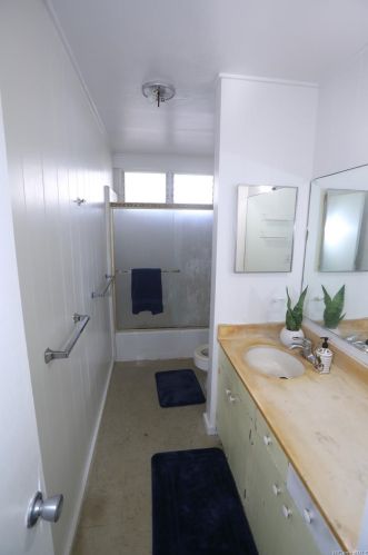 435 Kaumakani St, Honolulu HI 96825-2208 exterior