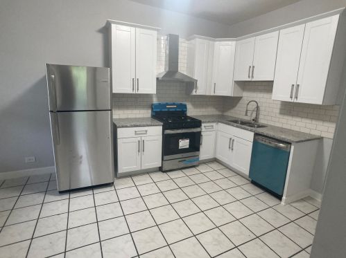 4644 Gladys Ave, Chicago IL 60644-4914 exterior