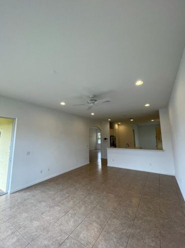 2213 Newport Is Blvd, Fort Pierce FL 34953-4378 exterior