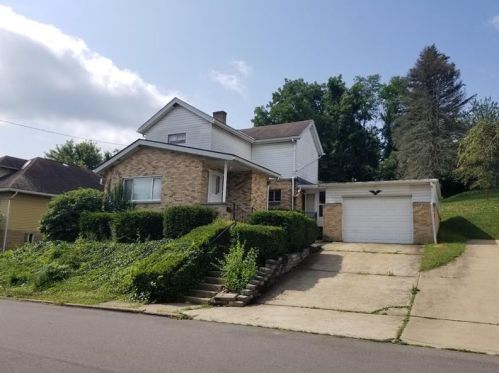 13 Morgan St, Canonsburg, PA 15317-1614