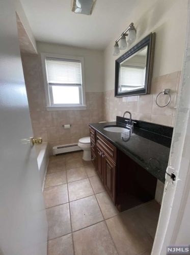 138 Maryland Ave, Paterson NJ  07503-1615 exterior