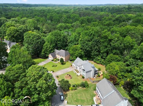 611 Belgrave Ln, Tucker GA  30084-2077 exterior