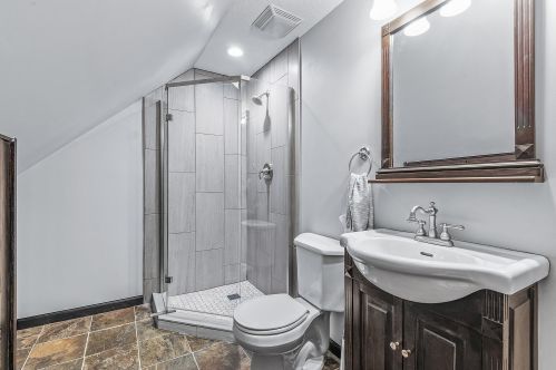 738 Fry St, Saint Paul MN 55104-1121 exterior