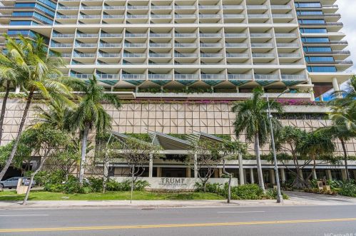 223 Saratoga Rd, Honolulu HI 96815-1942 exterior