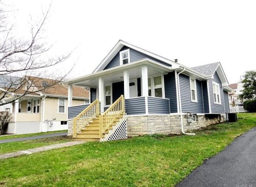 16 Budd Ave, Middletown, NY 10940-6510