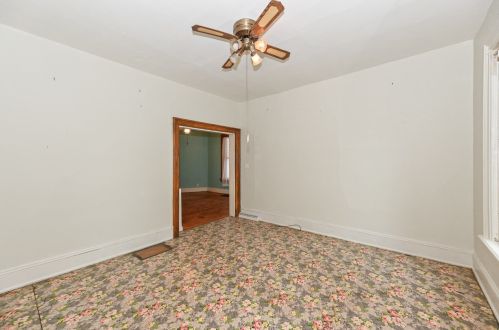 309 Mineral St, Milwaukee WI 53204-1739 exterior