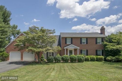 2005 Norwood Ct, Fallston, MD 21047-1544