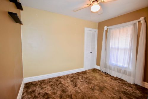 286 Pick Ave, Elmhurst IL 60126-3058 exterior