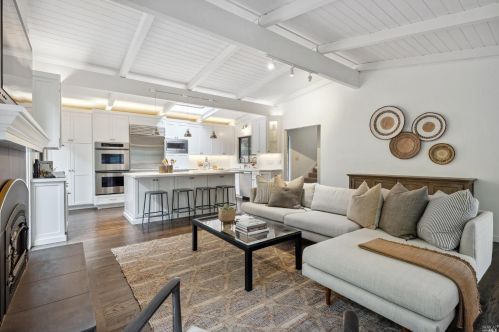 388 Lowell Ave, Mill Valley CA 94941-3846 exterior