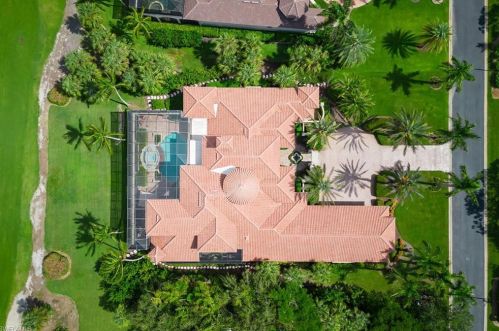 15118 Frescott Way, Naples FL 34110-2724 exterior