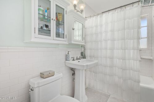 4312 16 Ave, Phoenix AZ 85015-2009 exterior