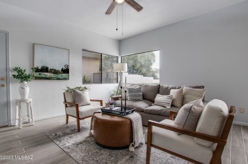 254 Melridge St, Tucson AZ  85706-3352 exterior