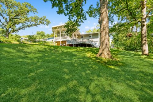 4703 Rose St, Bull Valley IL 60014-8142 exterior