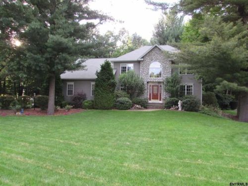 21 Four Leaf Mnr, Schenectady, NY 12148-1490