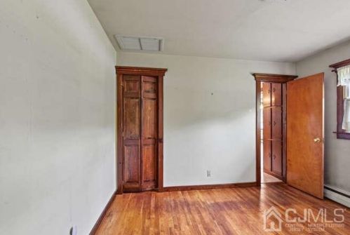 17 Harmony St, Piscataway NJ 08854-6062 exterior