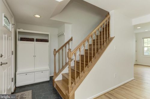 14408 Butternut Ct, Rockville MD exterior